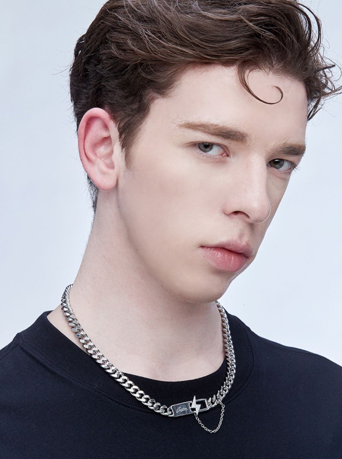 スクエアチェーンネックレス