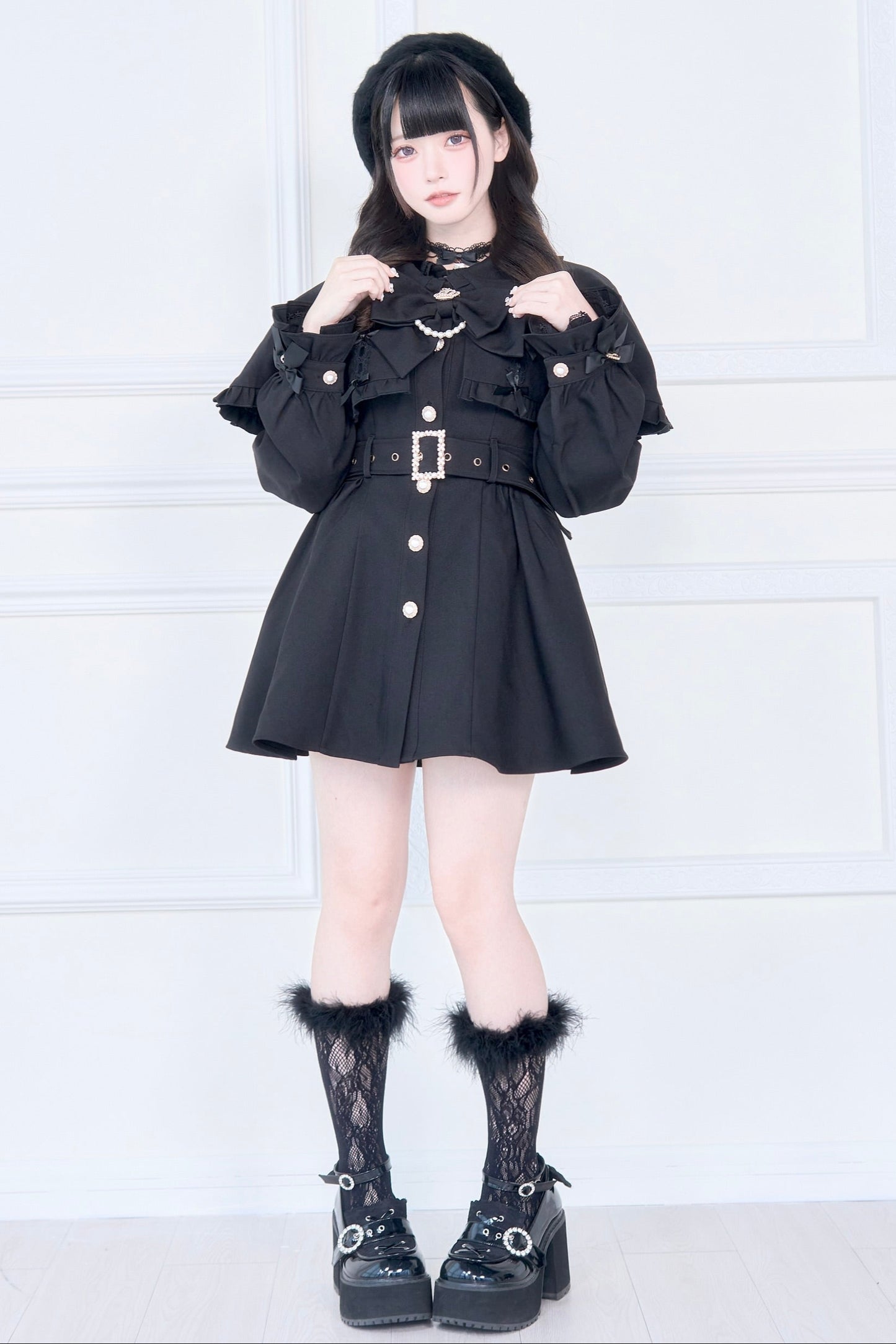 【予約商品】チェックアンドブラックケープショートトレンチクラウンリボンコート