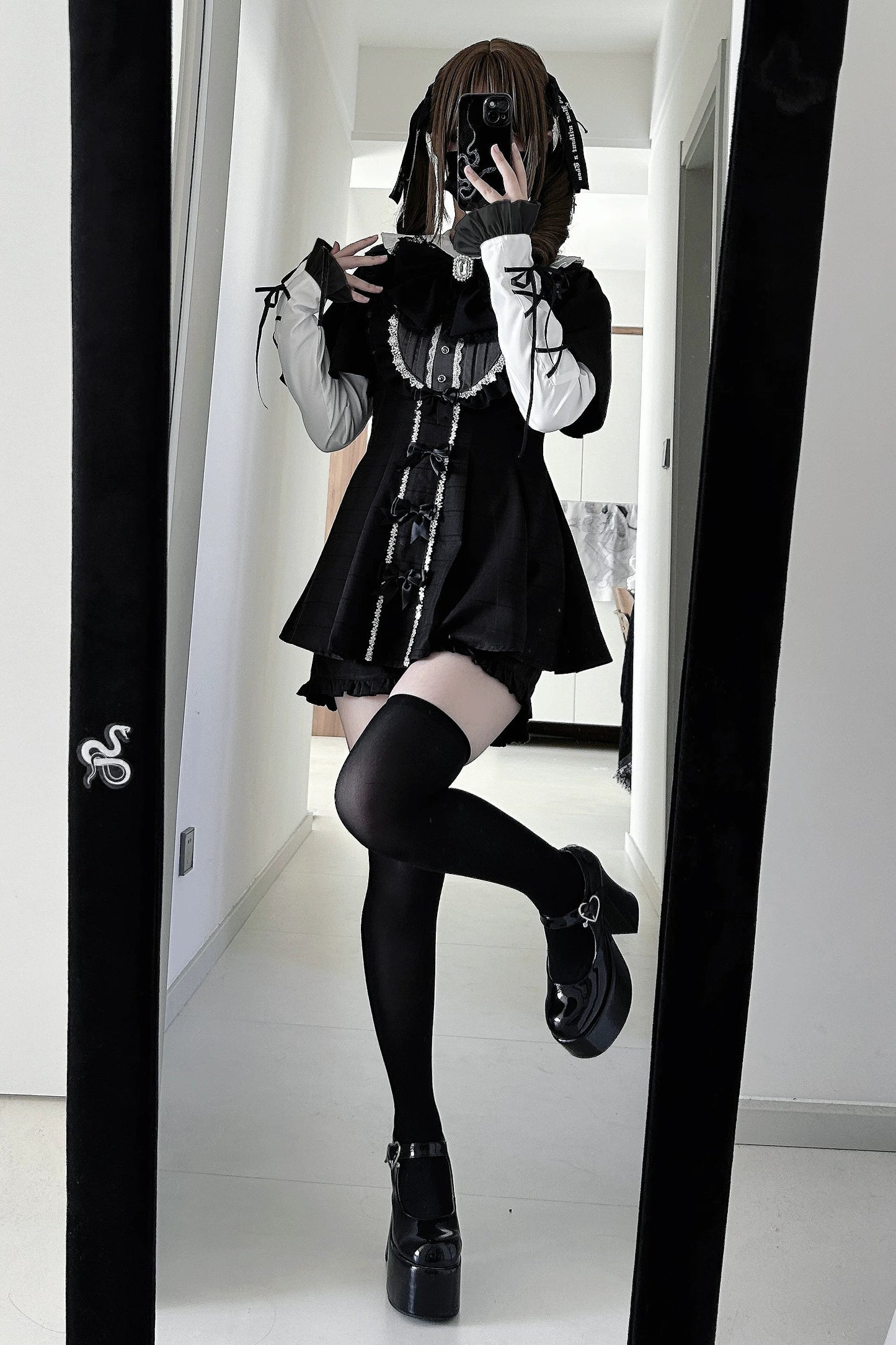 【3月1日予約締切】グレーブラックジュエルリボンフリルドレス+ロングスリーブ+ショートパンツフルセット