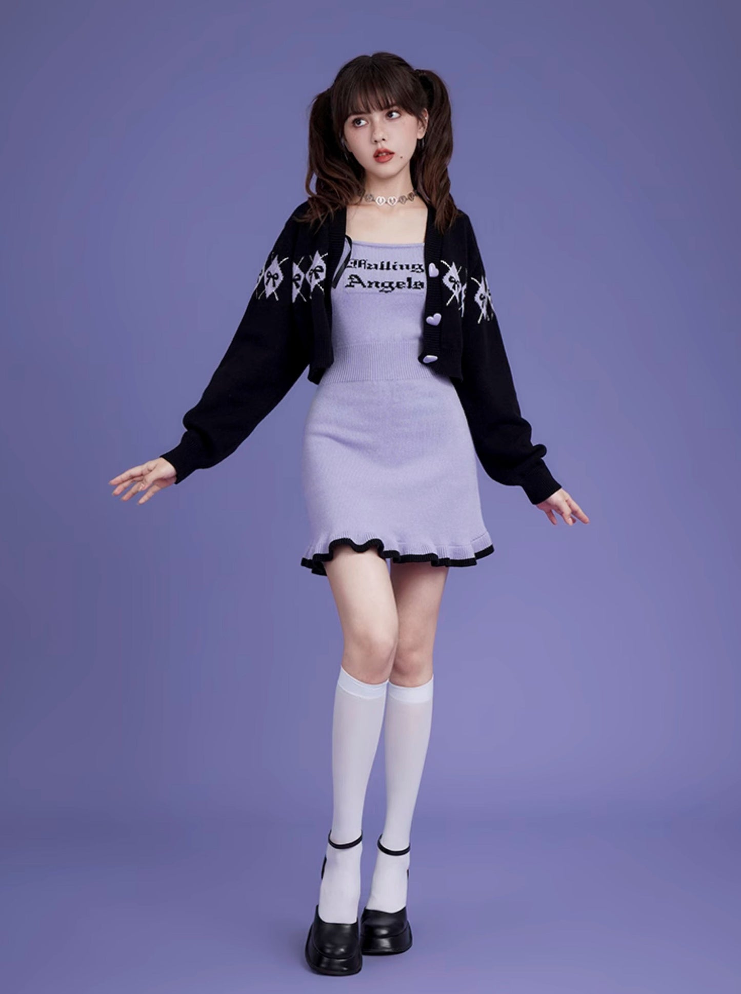 糖牛奶菱格纹开衫 + 针织吊带裙