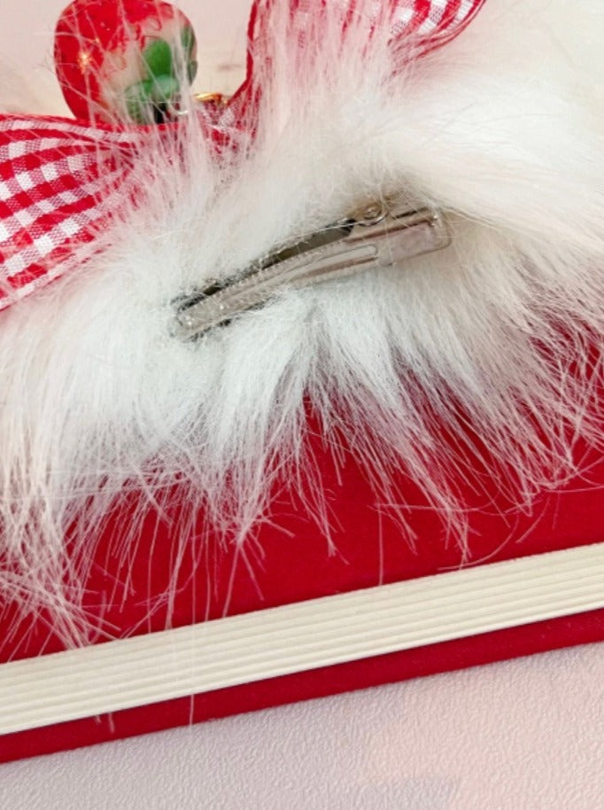 Fur cat hairpin