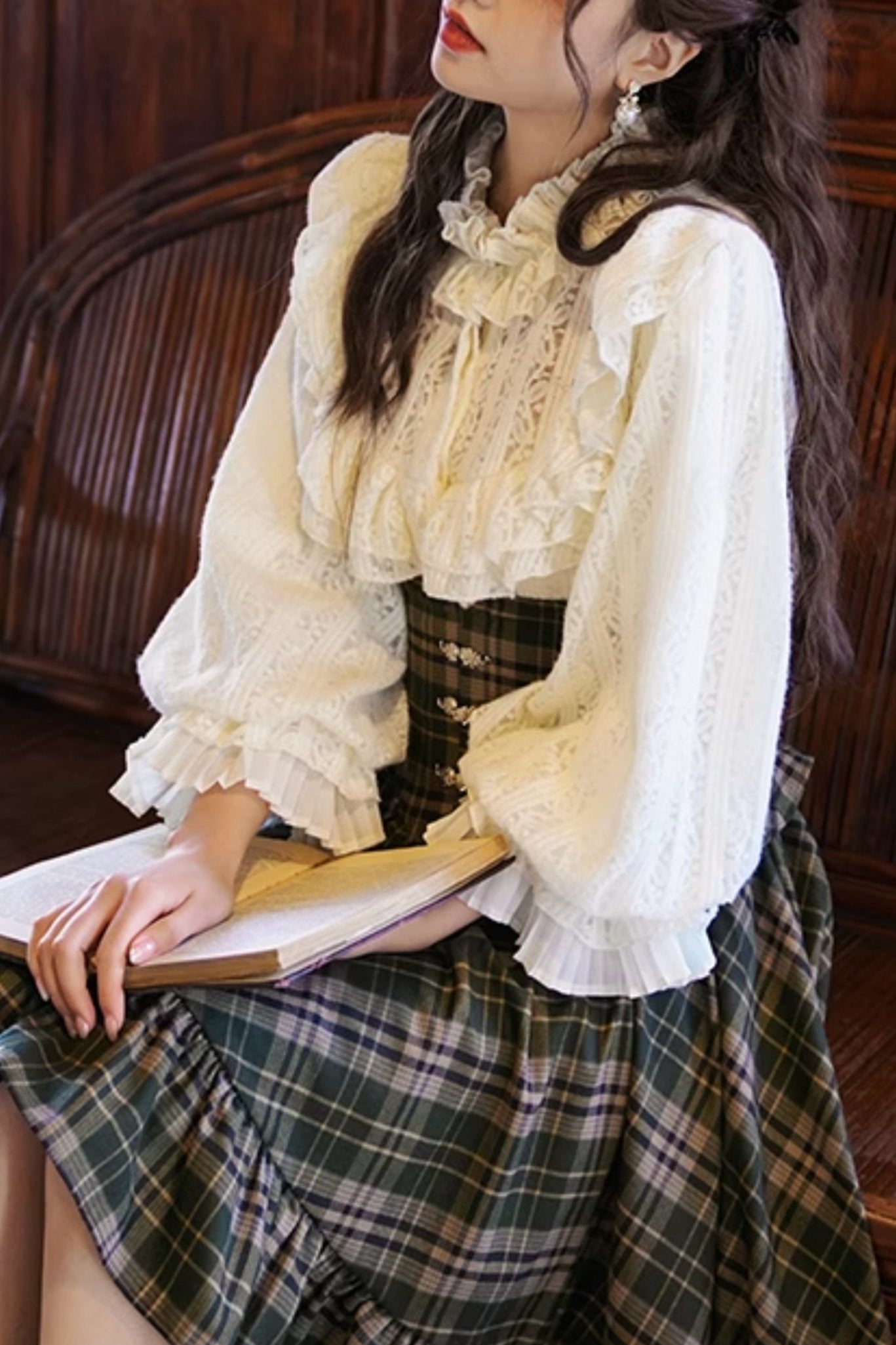 Ruffled Lace Lantern Sleeve Shirt