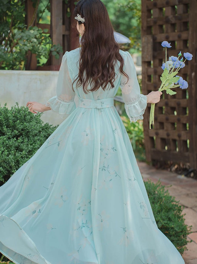 复古花朵立领连衣裙