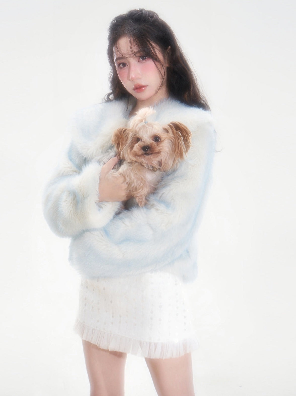 グラデーションスイートブルーファーショートコート