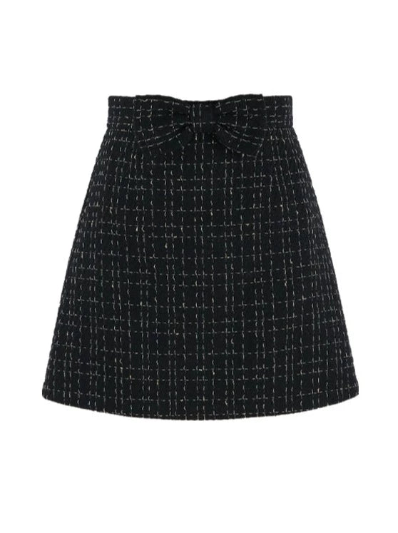 트위드 조끼 + 트위드 스커트 + 프릴 칼라 블라우스