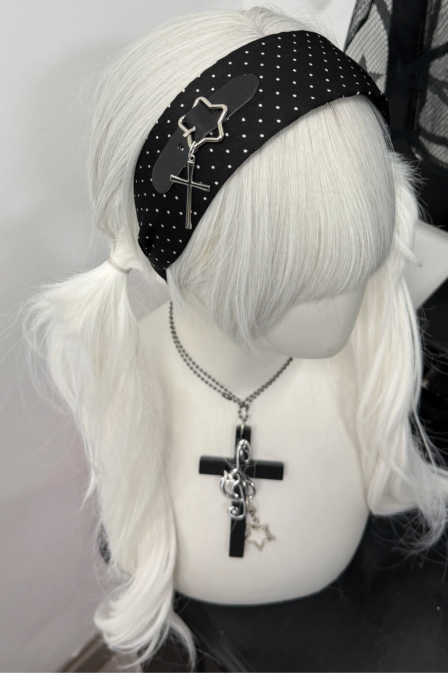 Punkte-Leder-Haarband