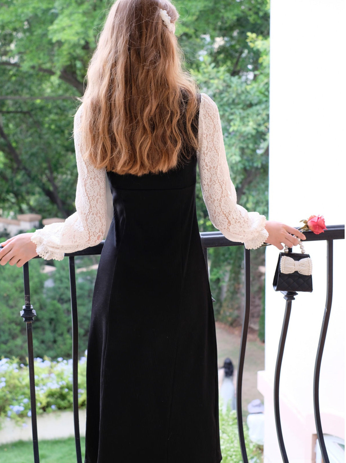 レトロチャイナブラックレーススプライシングVネックドレス