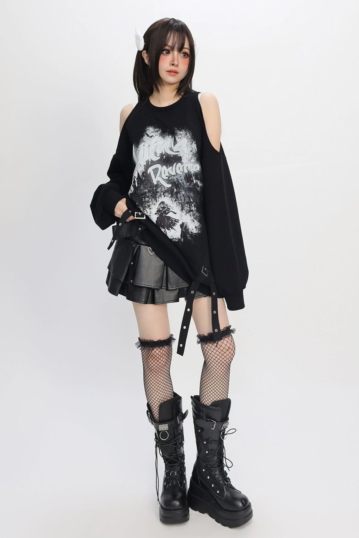 オフショルダールーズベルトトップス