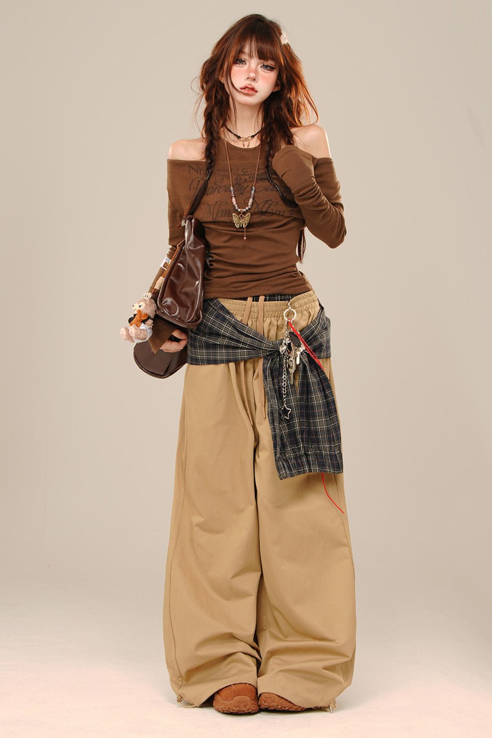 タイトオフショルダースリムウエストトップ