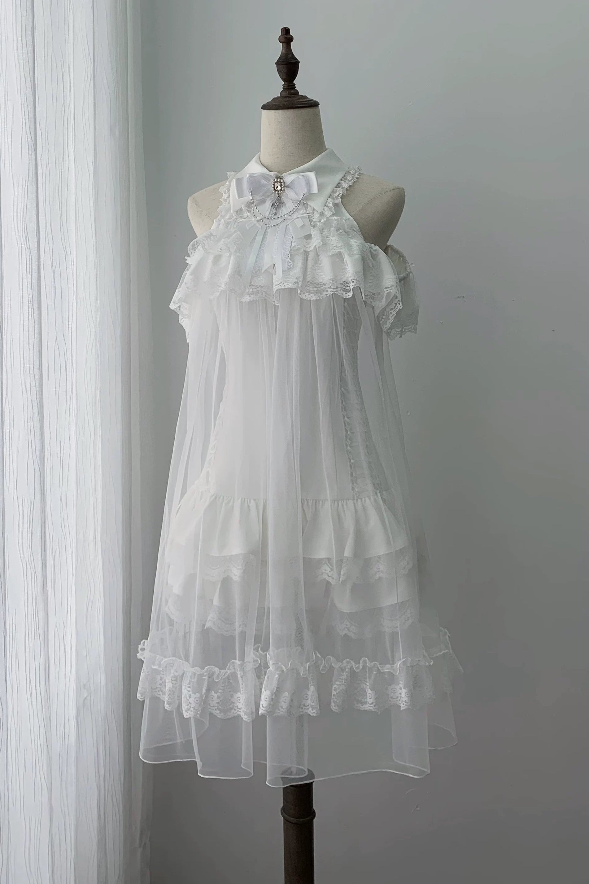Limited Quantity] Gothic White Angel Off-Shoulder Sheer Lace Overlay – Belchic