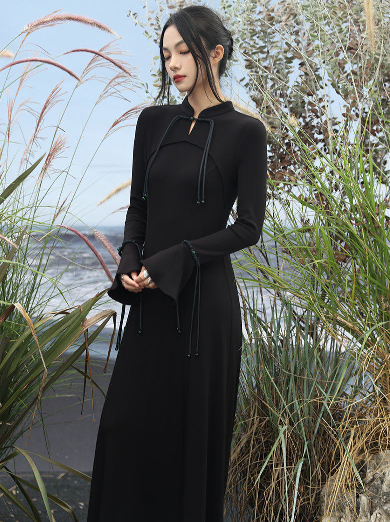 复古中国扣喇叭袖针织长裙