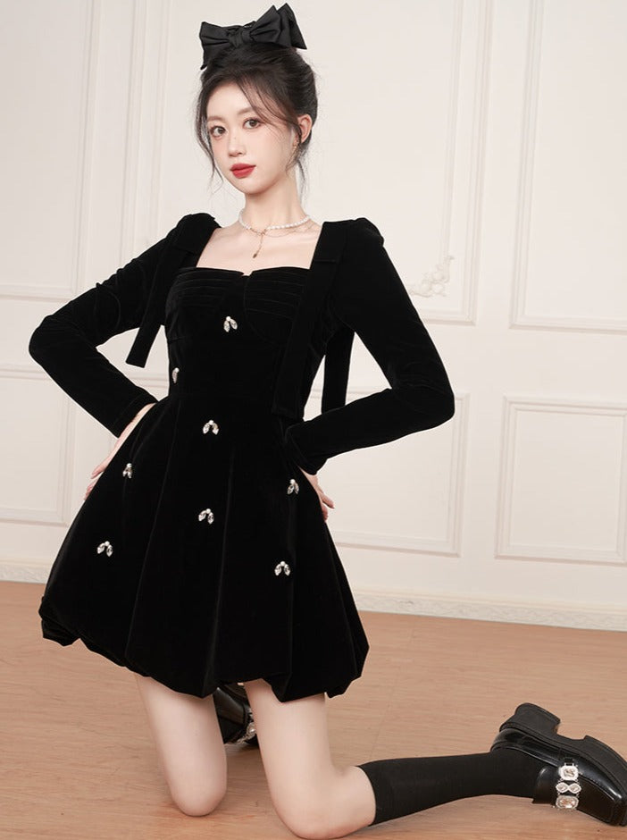ダークスクエアネックフレアベルベットワンピース