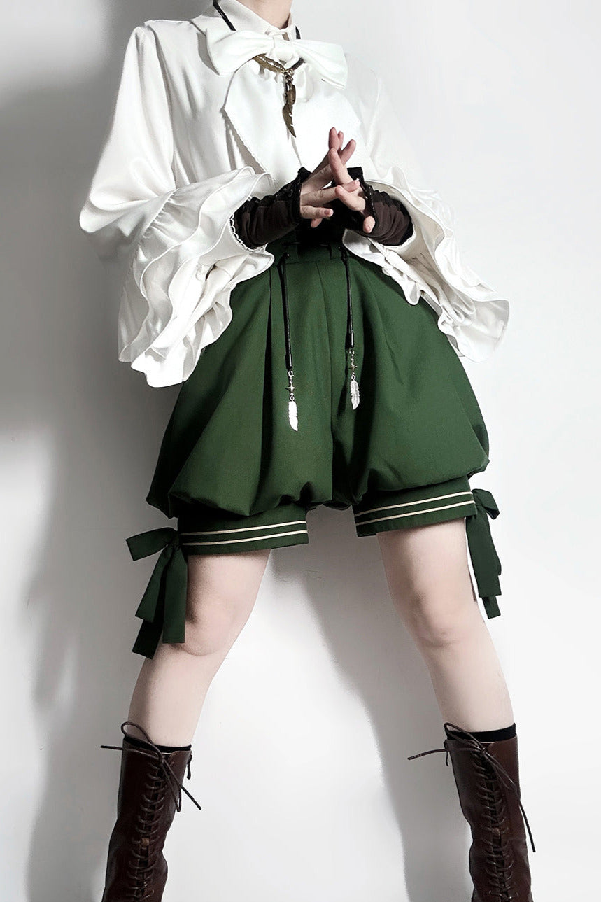 うさ耳フーディーベスト+ショートパンツ+ケープフェザーグリーンプリンスコーデ