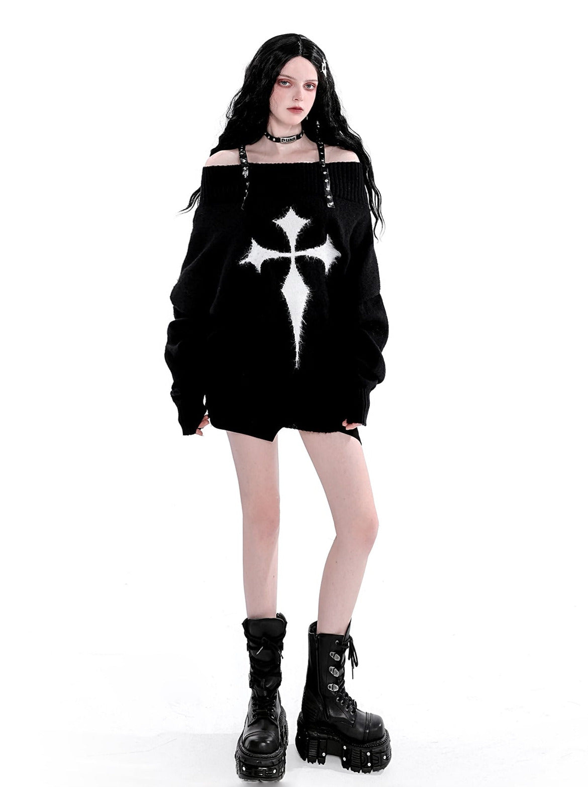 クロスパターンパンクリベットショルダーストラップオフショルニットセーター