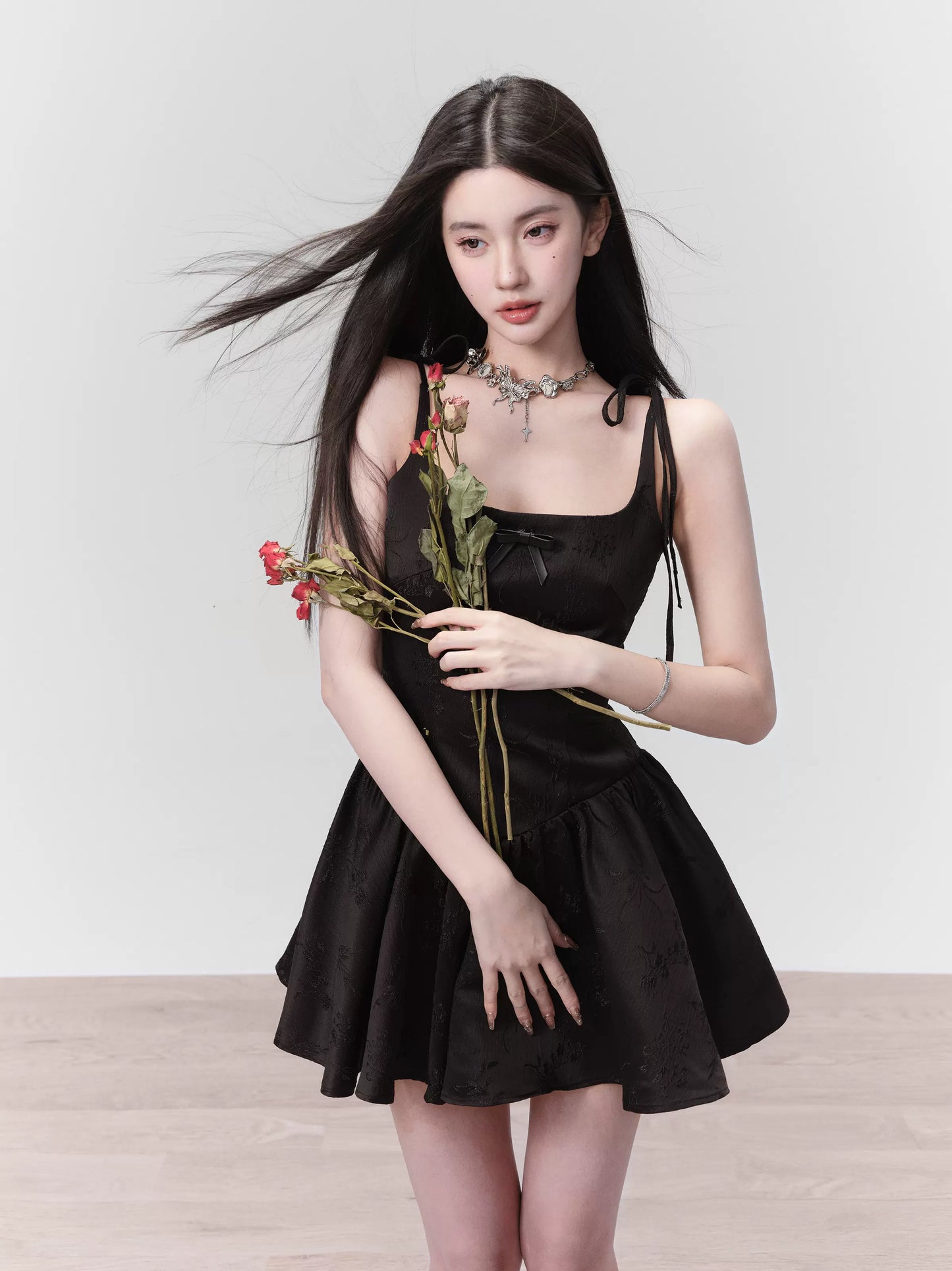 レトロメタルチョーカースイートクールネックレス