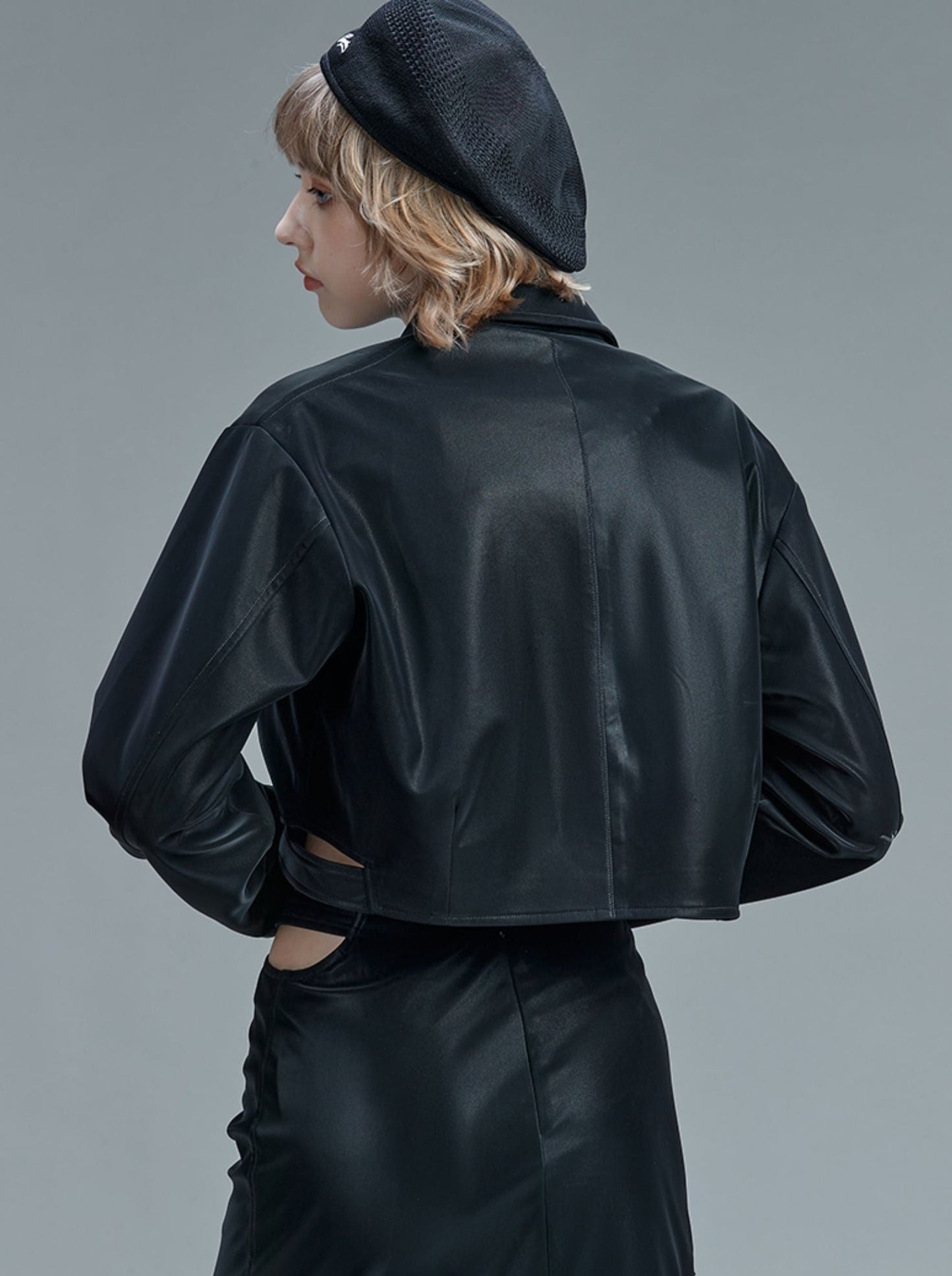 ショートレザースーツジャケット