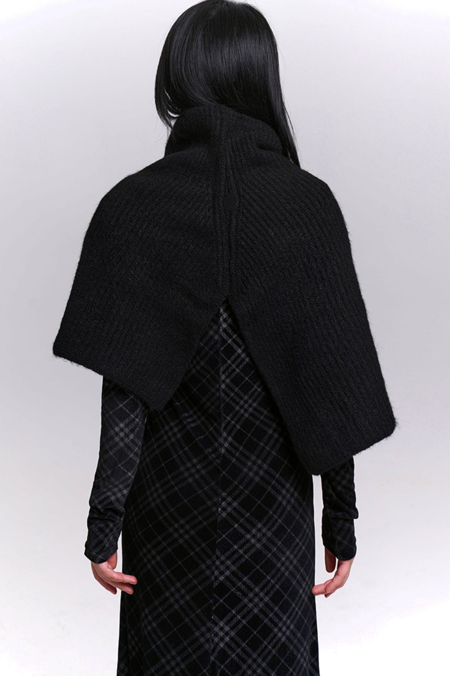 ダークファンタジーフローイングニットショール