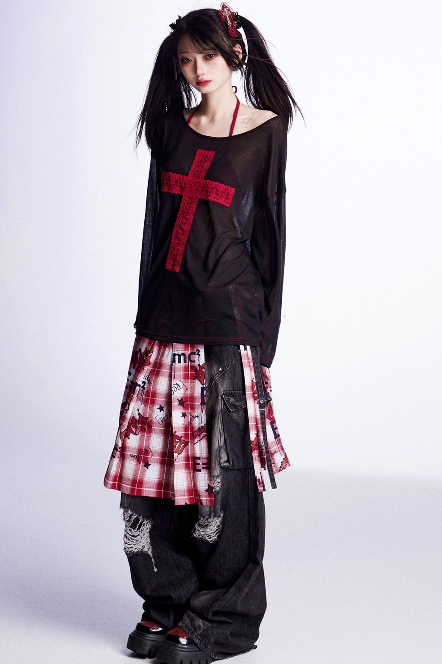 asymmetrical shoulder