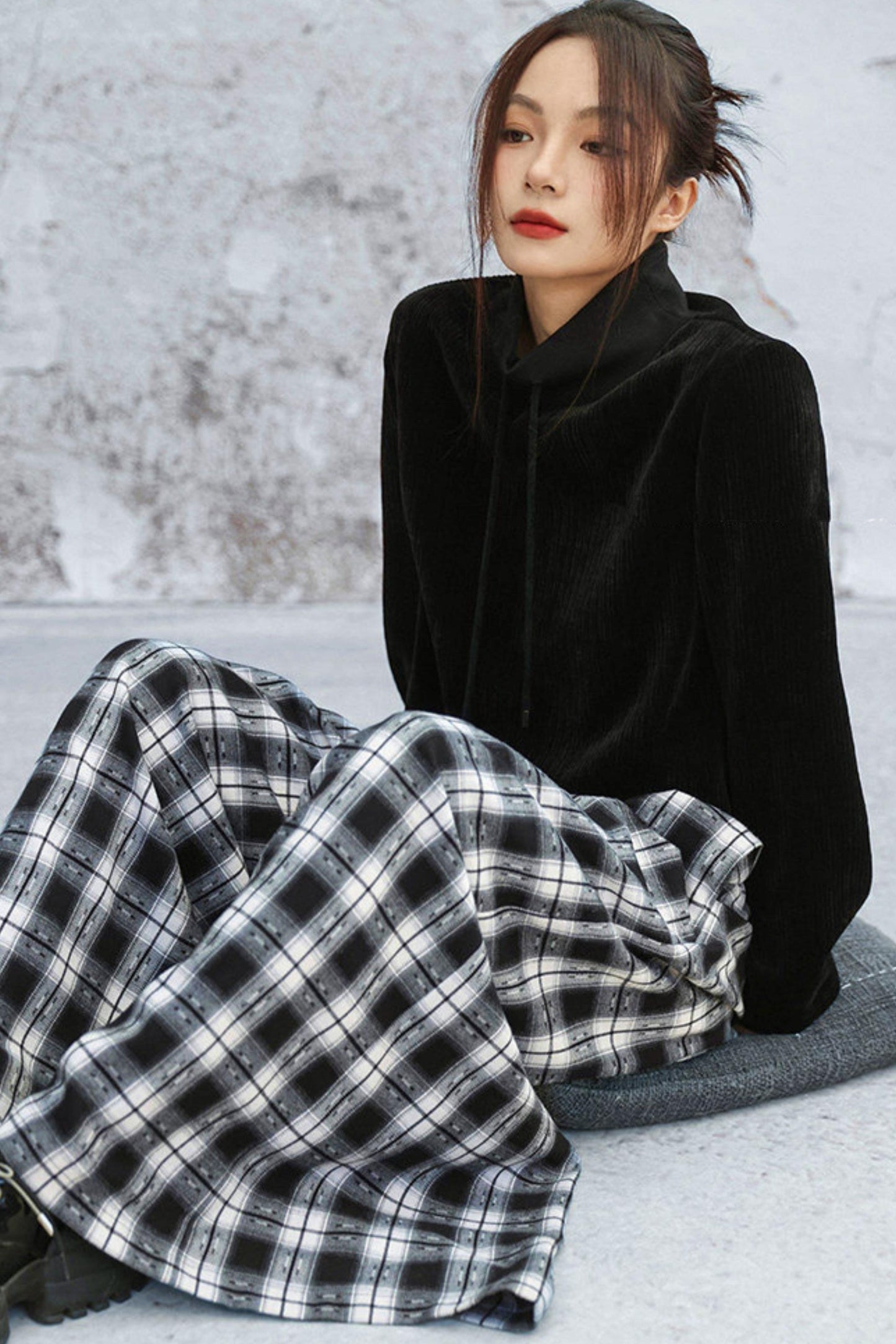 Brushed plaid wide-leg pants