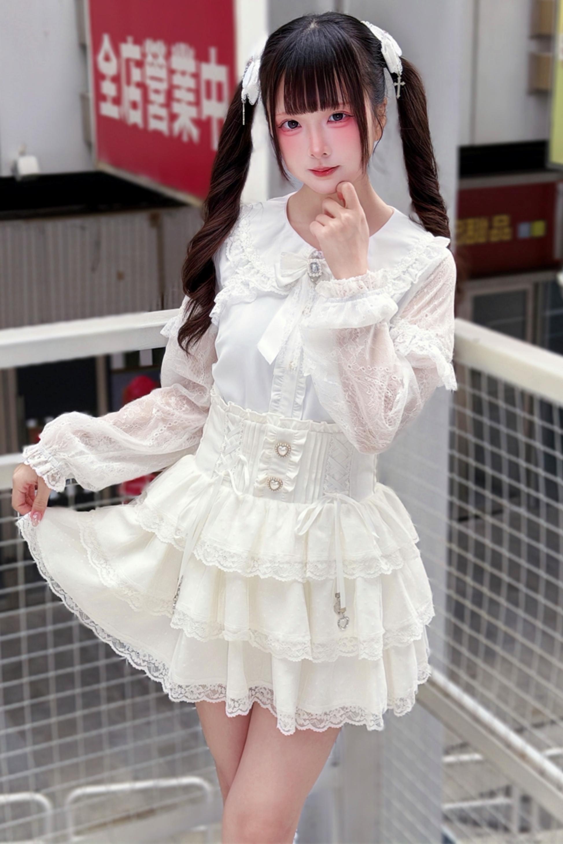 量産型レースブラウス＋コルセットスカート – Belchic