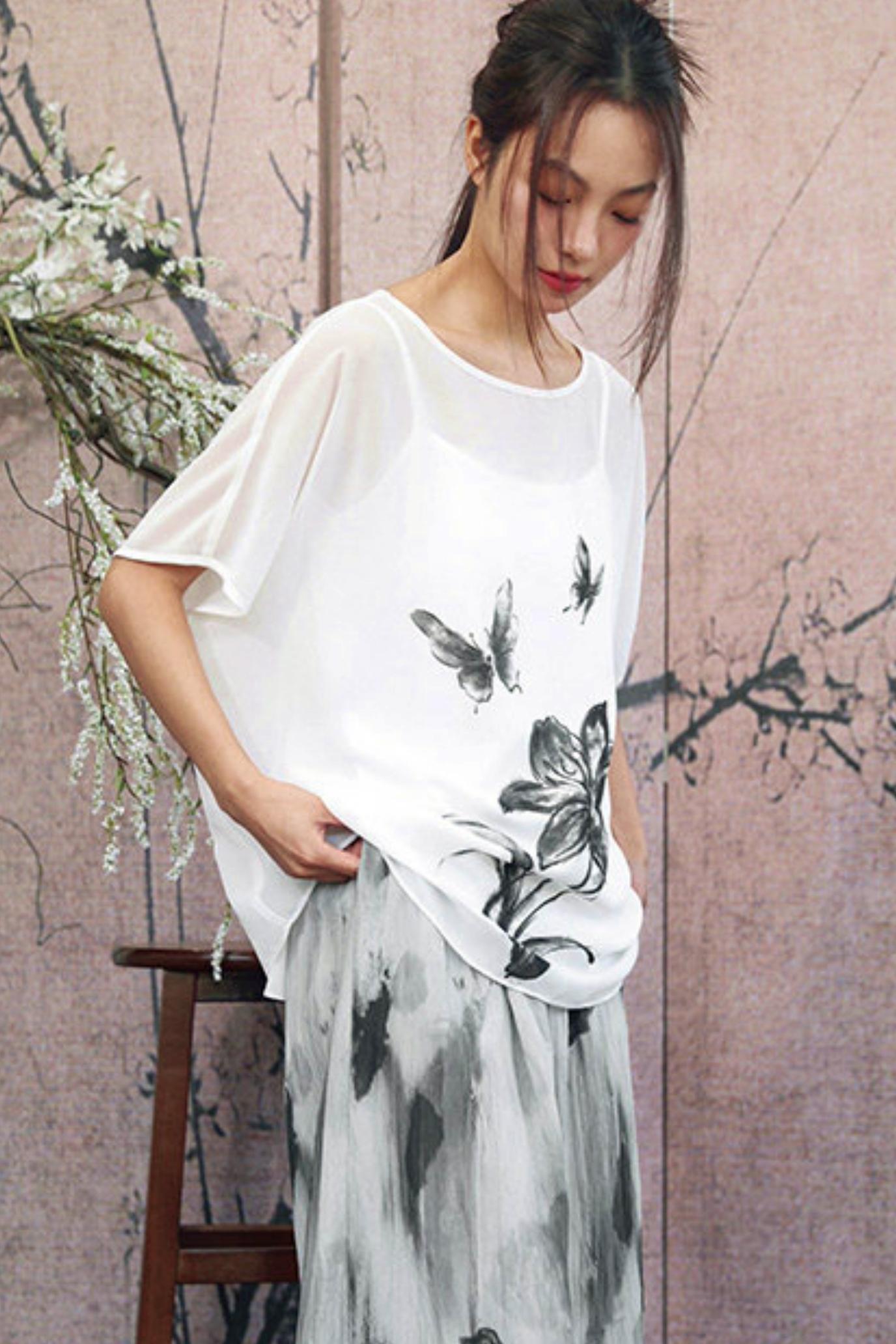 Gray Gradient Print Blouse + Easy Pants
