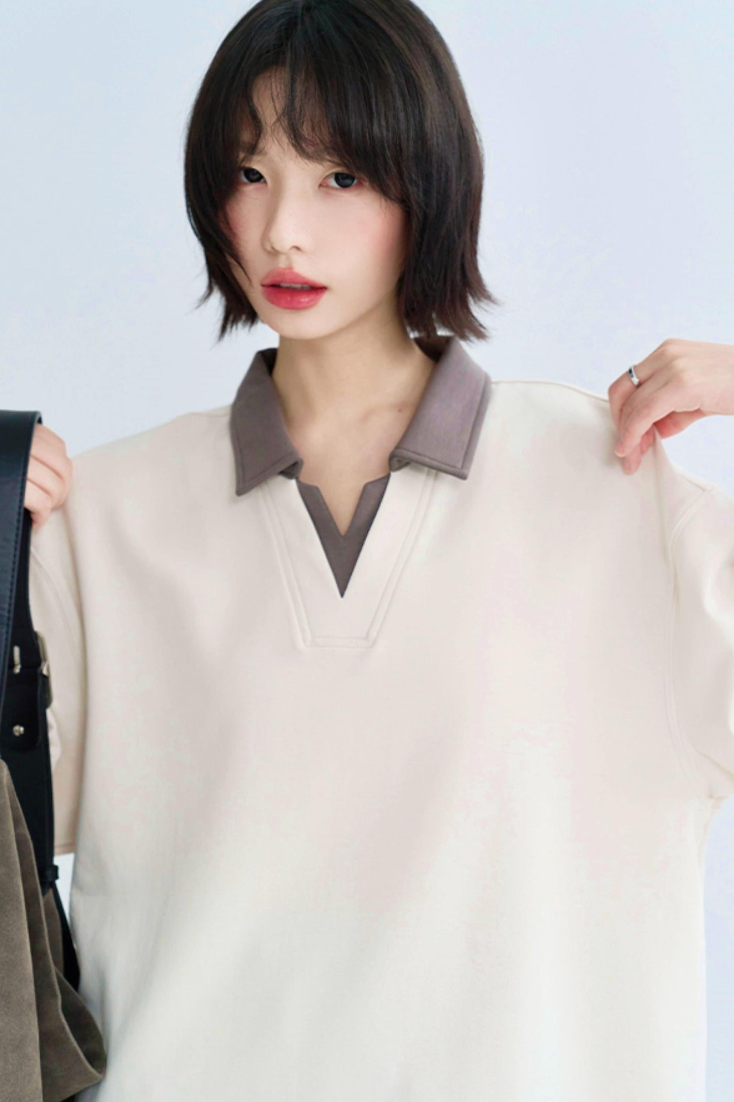 Contrast Lapel Loose Fit Faux Top