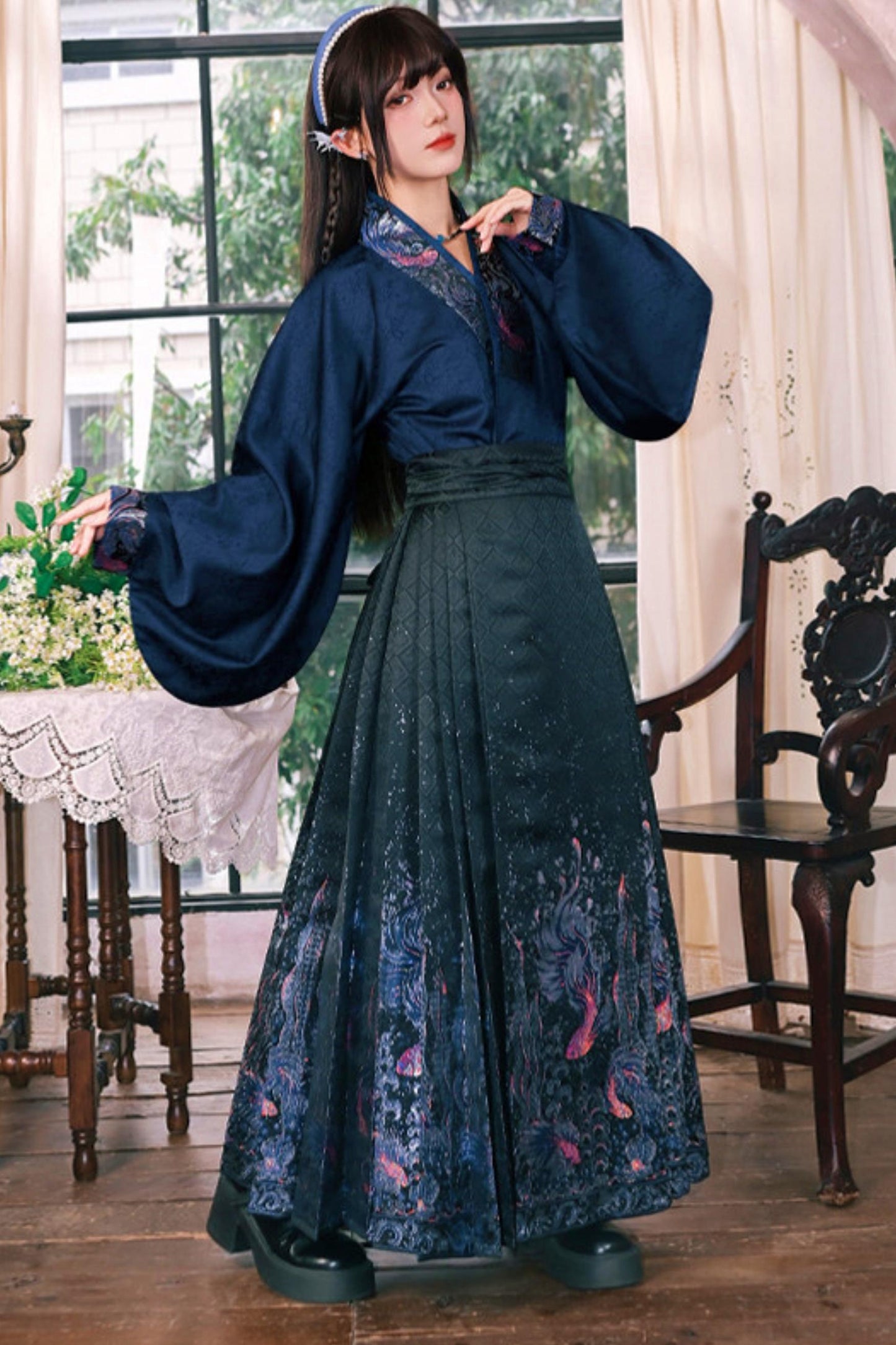 金色梭织汉服衬衫