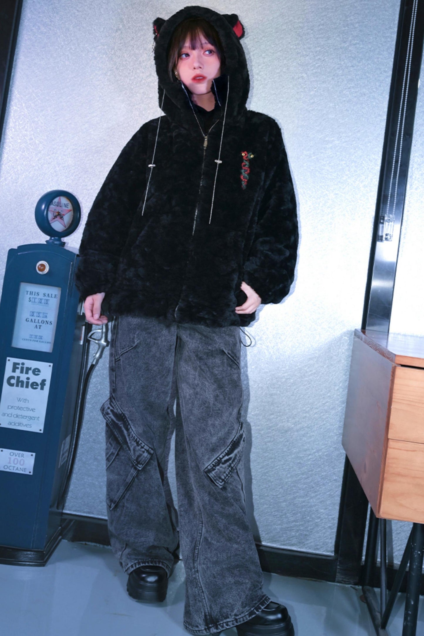 Eccentric House "Wasteland Structure" retro distressed denim cargo pants women's personality high-waisted trendy cool wide-leg pants autumn and winter