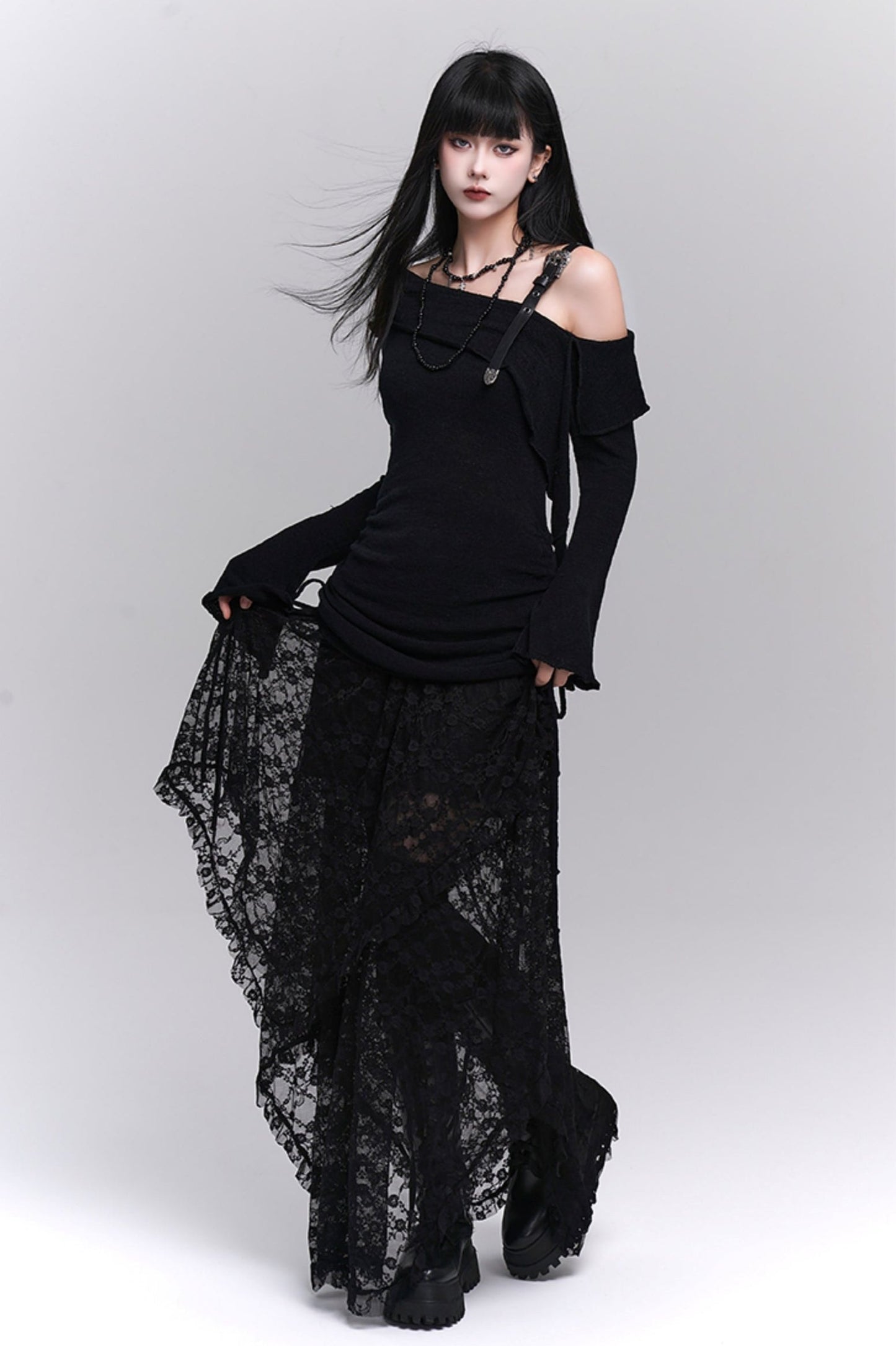 Slim Slant Shoulder Knit Dress