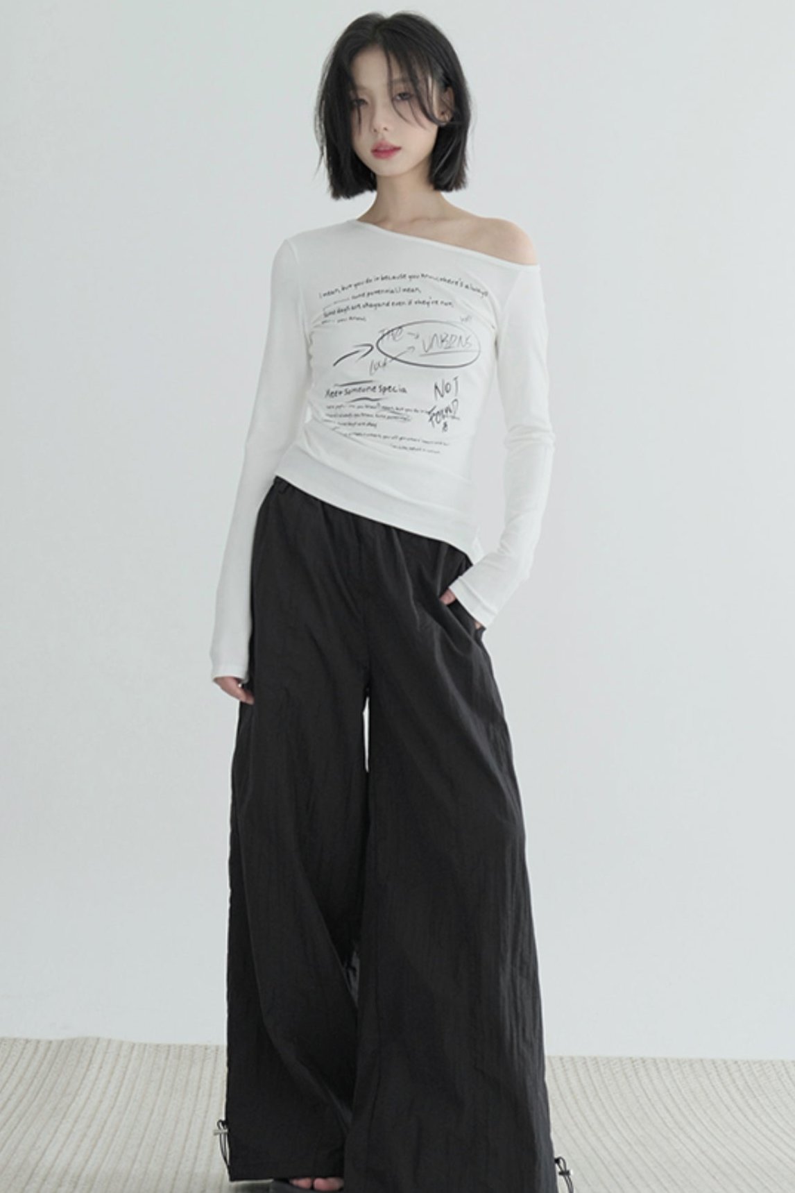 Slim Fit Printed Cropped Long Sleeve Tops