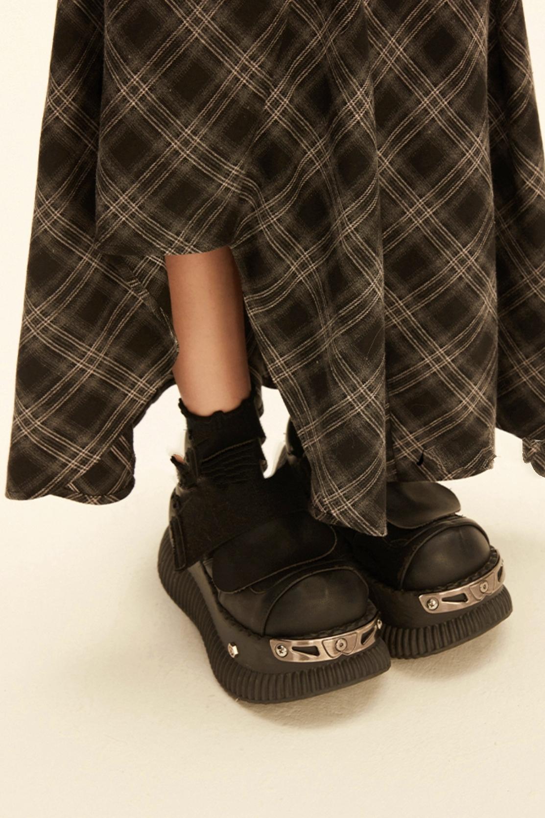 Chick Shack + Chick Rongs Cat