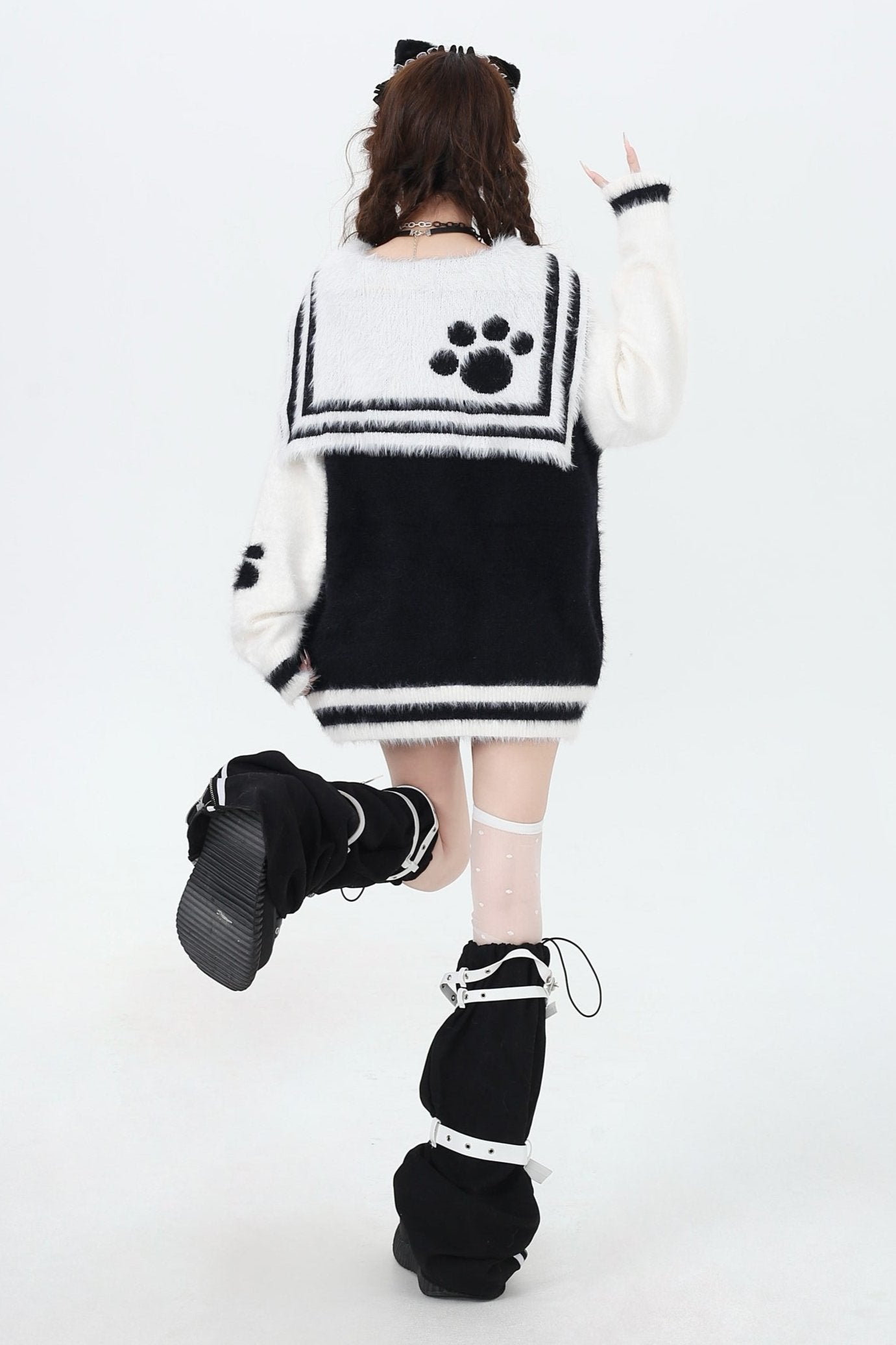 キトンネイビーカラーミンクファーセーター