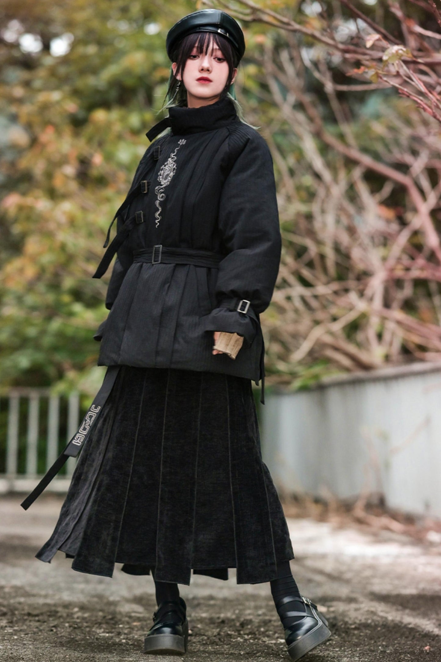 スタンドカラー ダウンジャケット