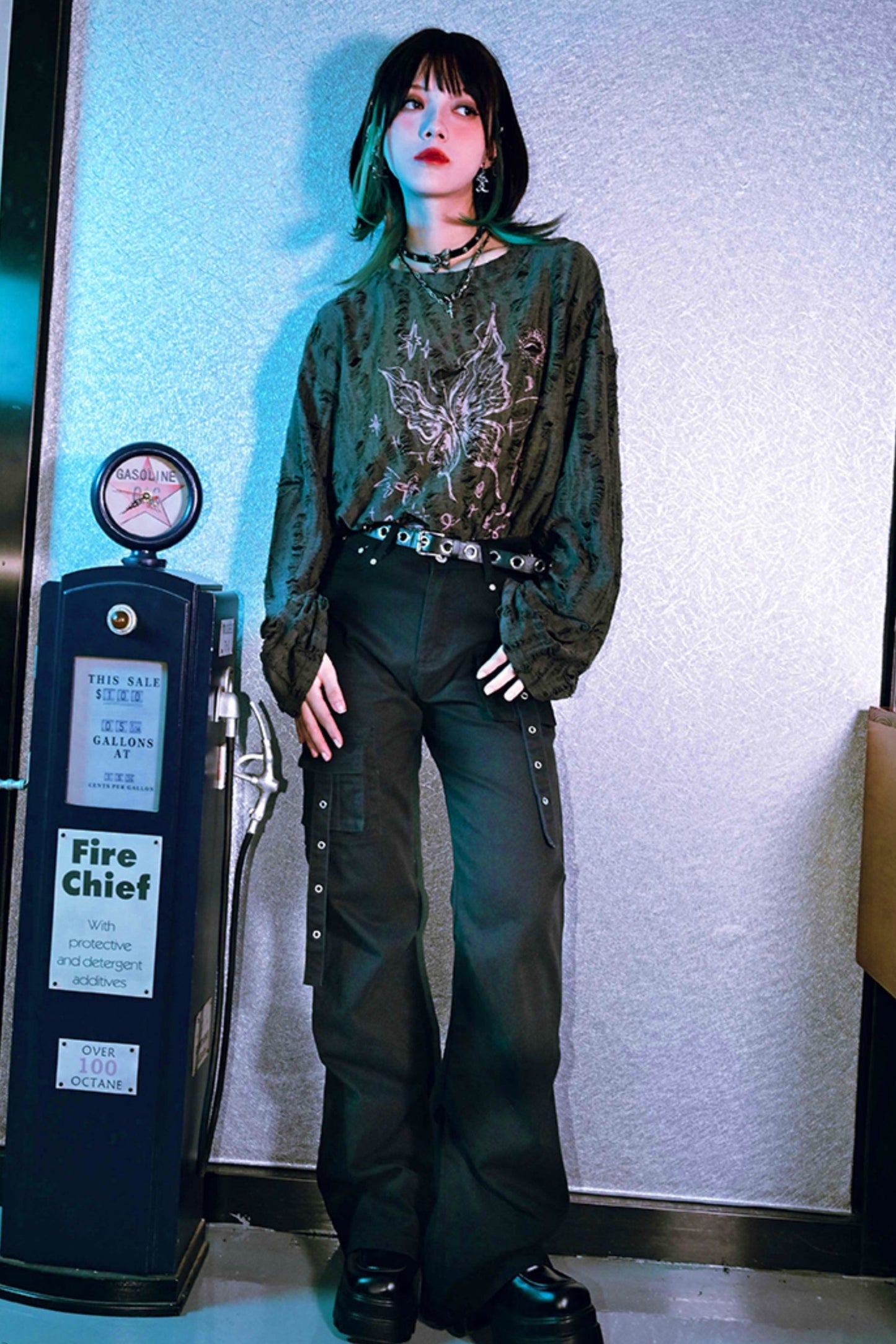 バタフライシャドウホールインウエストセットアップ