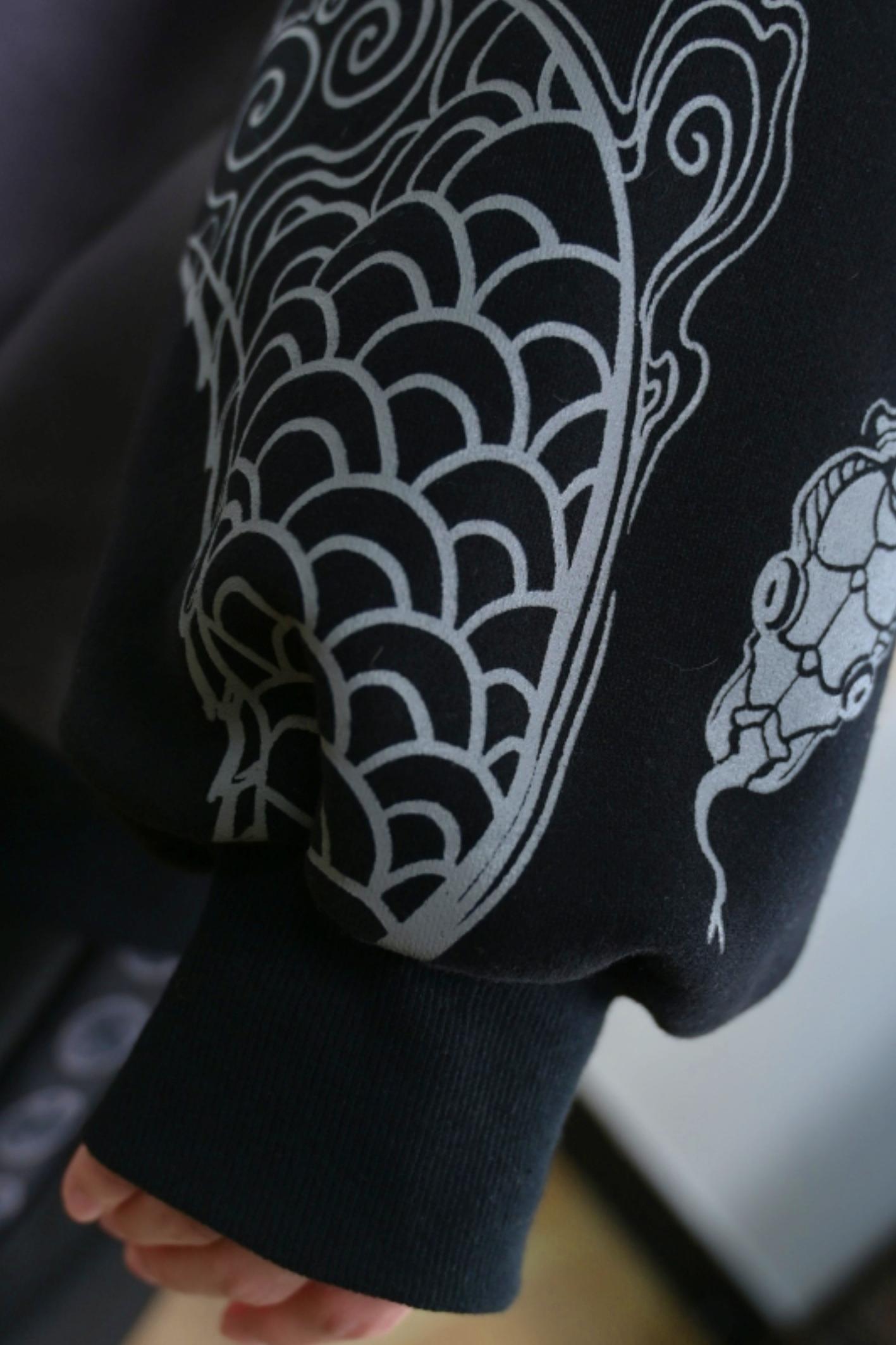 ハイネックベルベットスウェット