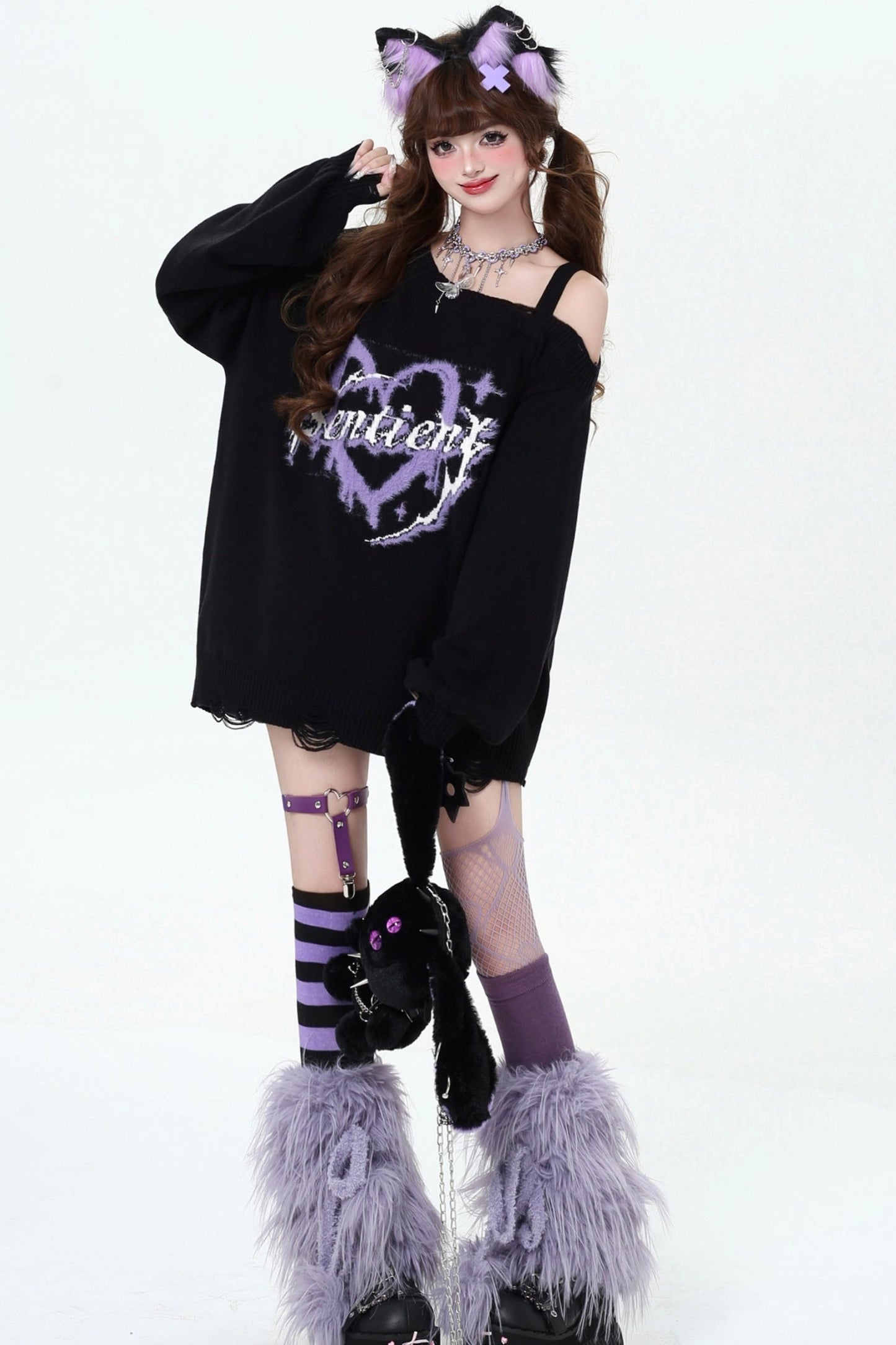 オフショルダールーズニットセーター