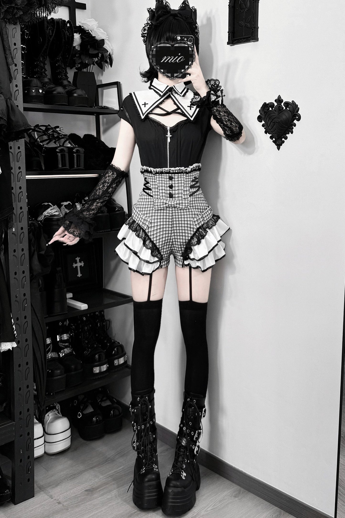 クロスケープブラウス+チェックフリルパンツセットアップ