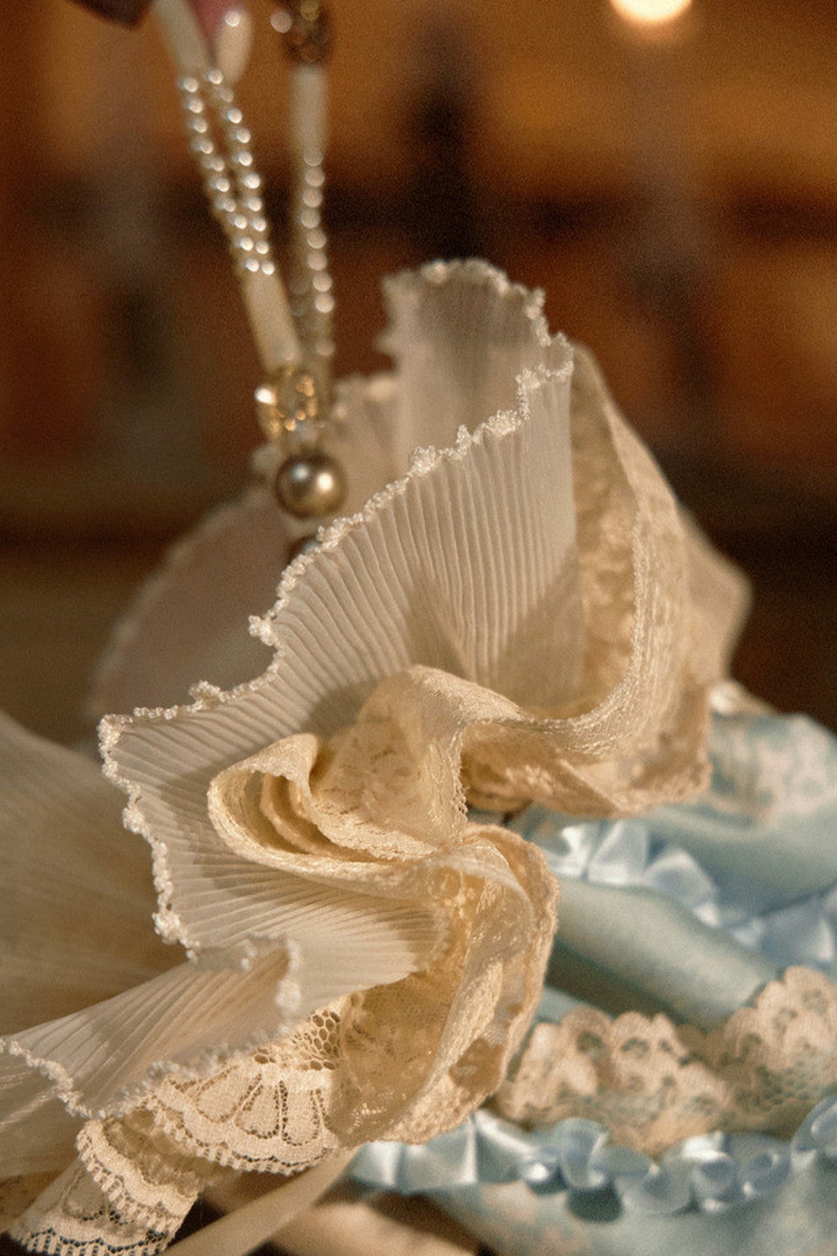 Cream Beige Rococo Embroidered Handbag