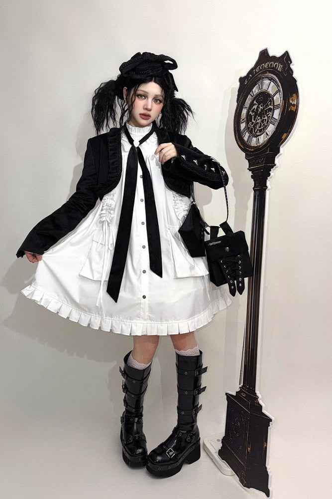 【11月6日予約締切】White/Black Gothic Lolita Drawstring Frill Strap Doll Dress