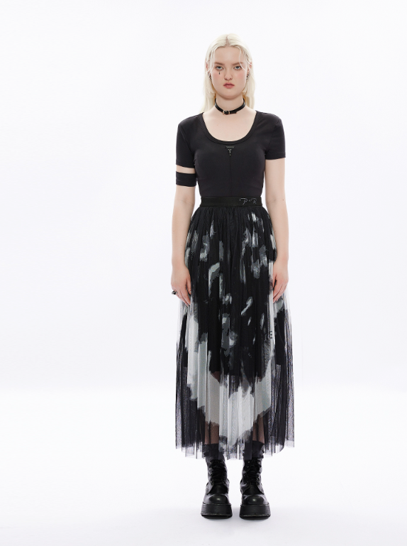 T-Shirt mit geteiltem Ärmel und U-Ausschnitt