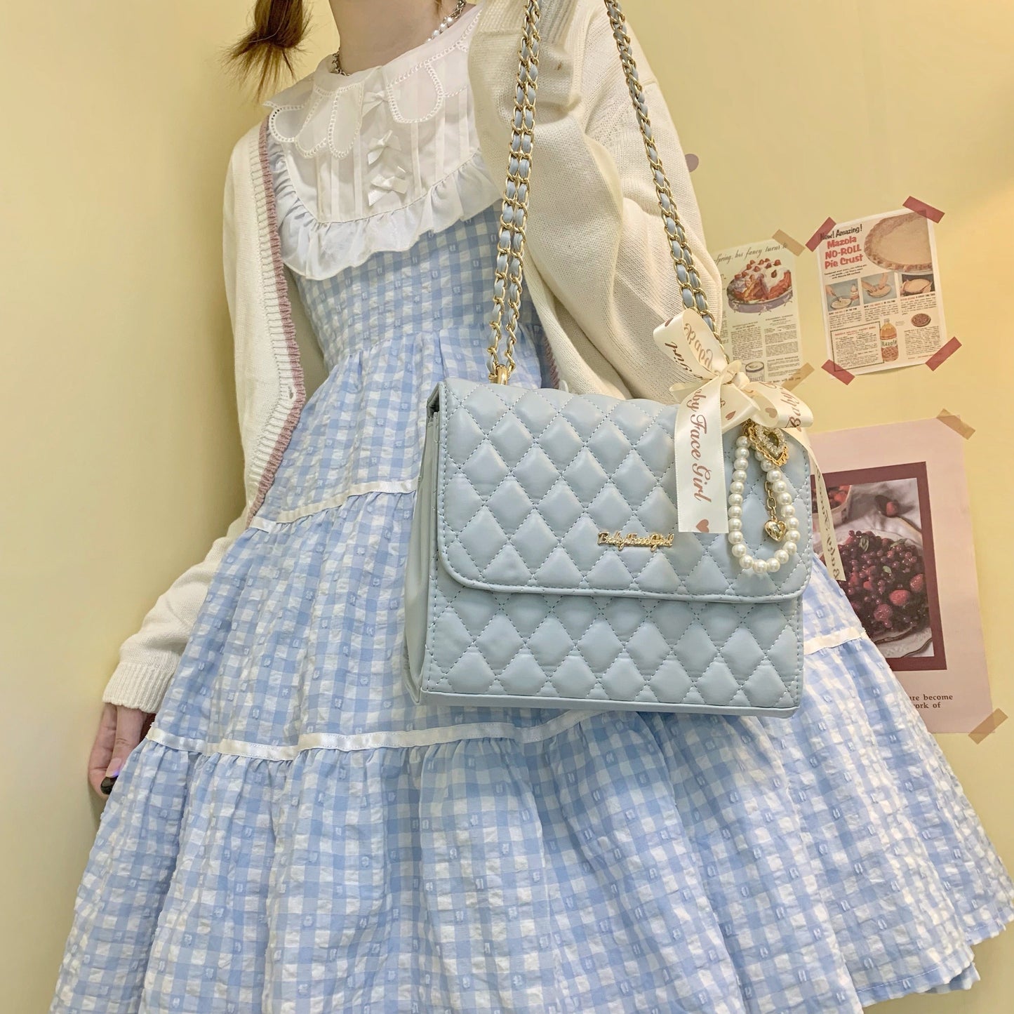 ハートパールチャーム付きダイヤチェーンフラップバッグ - LilyBlack