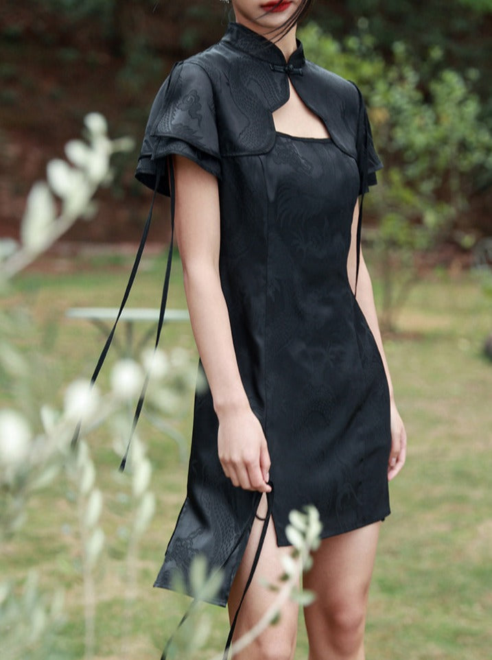 Cooles zwei Stück Schlitzkleid