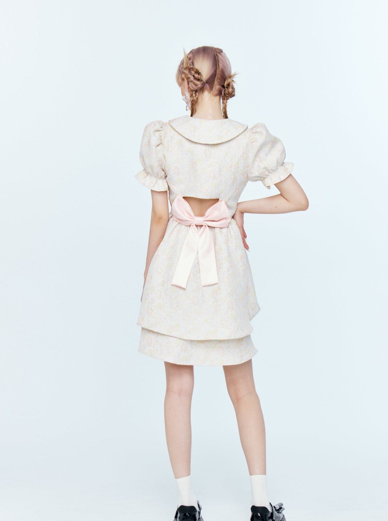 カラフルジャガードバックリボンチャイナパフスリーブドレス