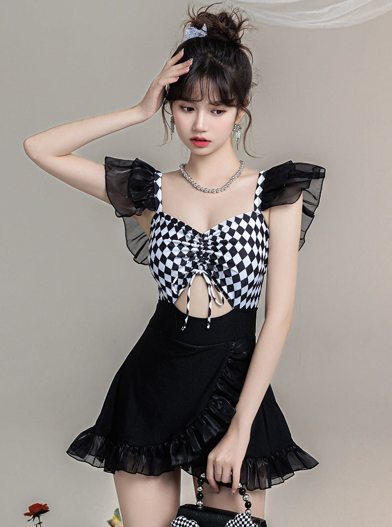 Mode Frill Design One Piece Swimwear