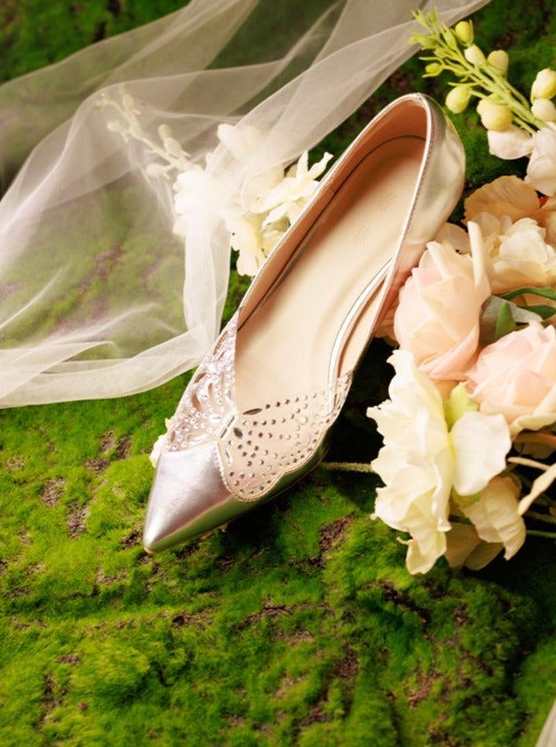 Butterfly Silver Pointed Twustetallet High Heel