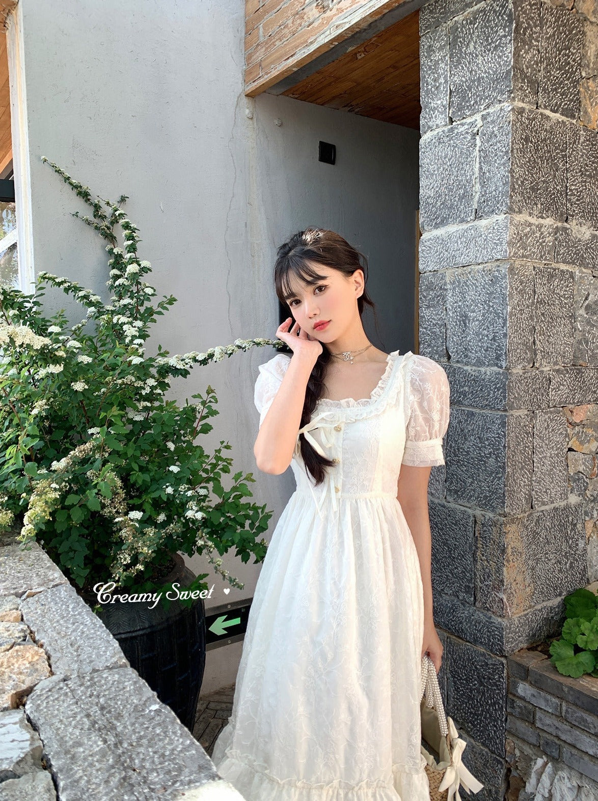 Square neck sheer puff sleeves witut tea artade princess dress