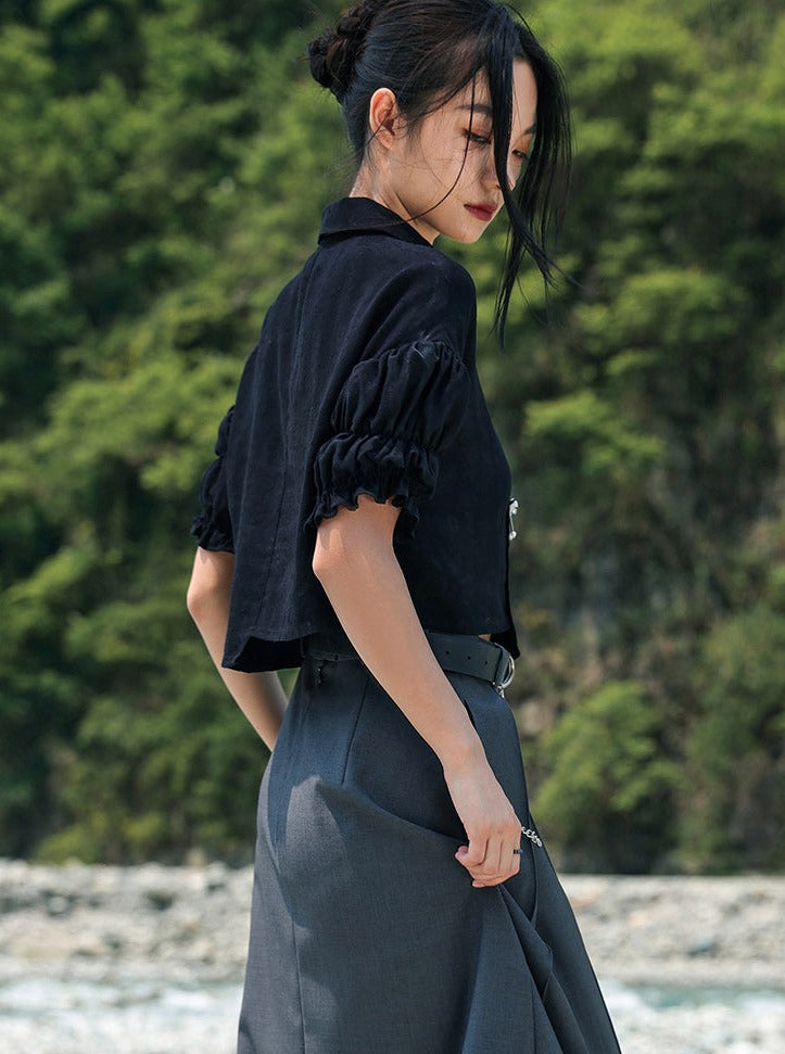 Short China Puff Three Brooses Tops