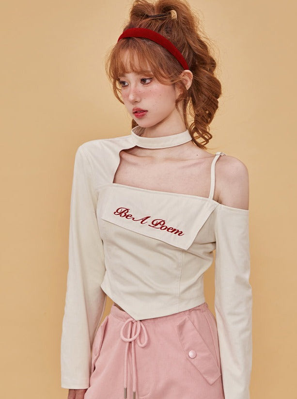 スエード刺繍ホルターネックトップス