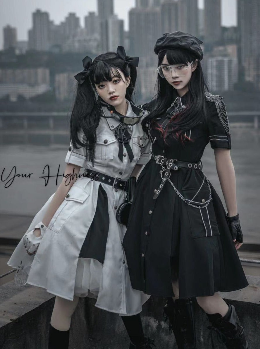 【軍服】フロントボタンアーミーテイストスプリットワンピース