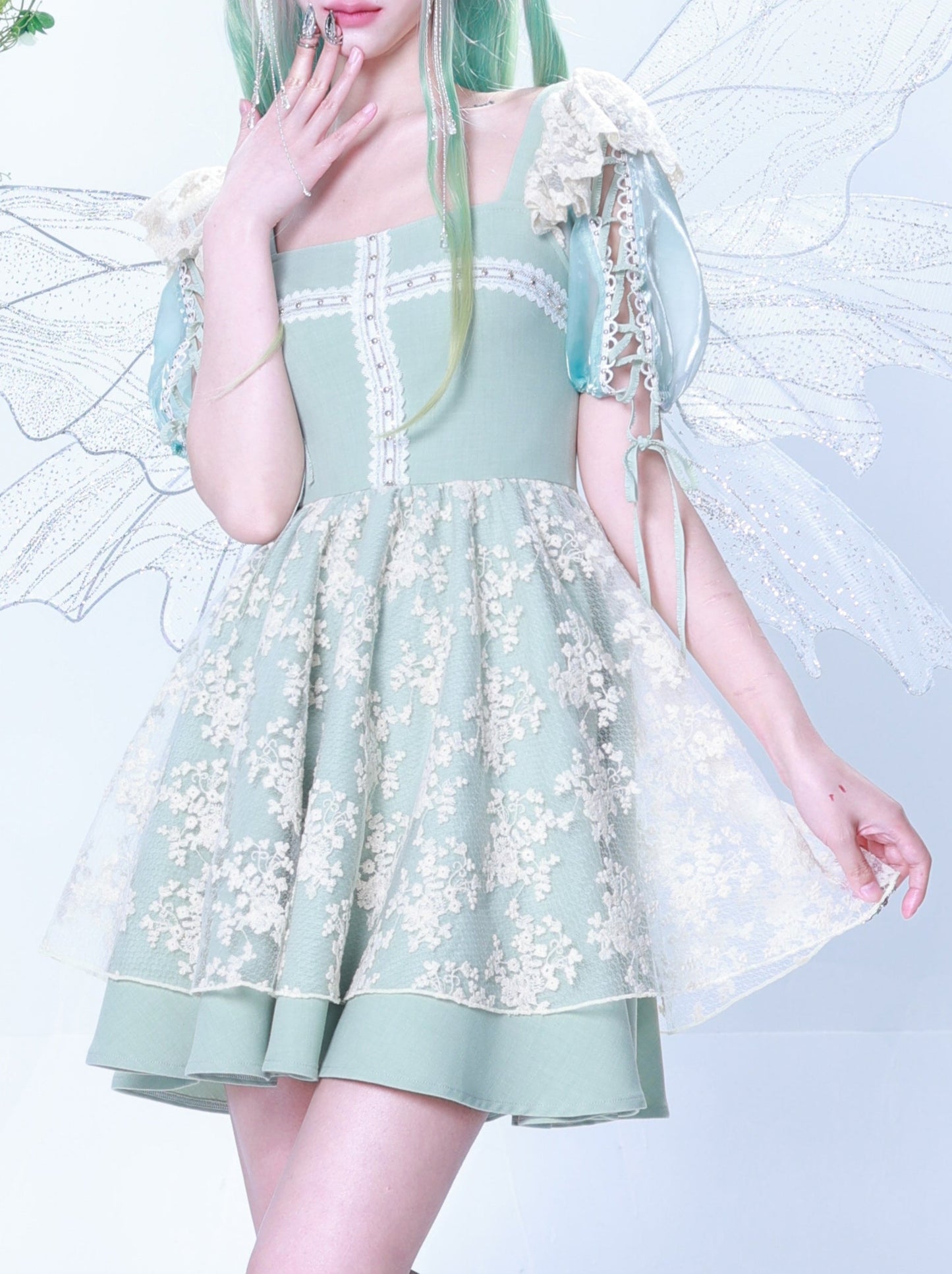 <span>페어리플로럴레슬크로스파드론스리퍼레일야드레슬</span>